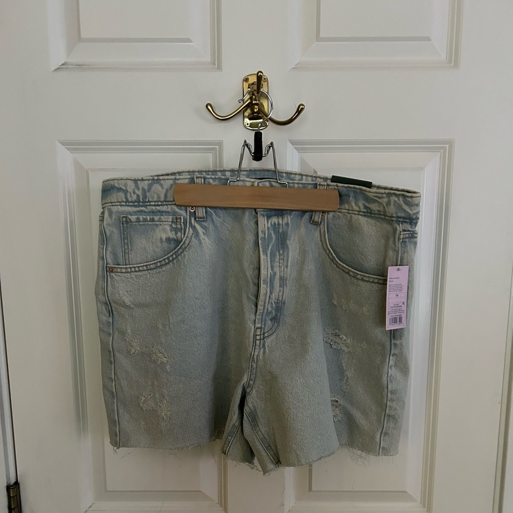 Women’s denim shorts